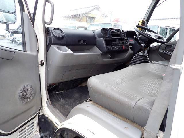 日野デュトロローダーダンプ小型（2t・3t）[写真32]