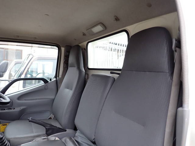 日野デュトロローダーダンプ小型（2t・3t）[写真37]