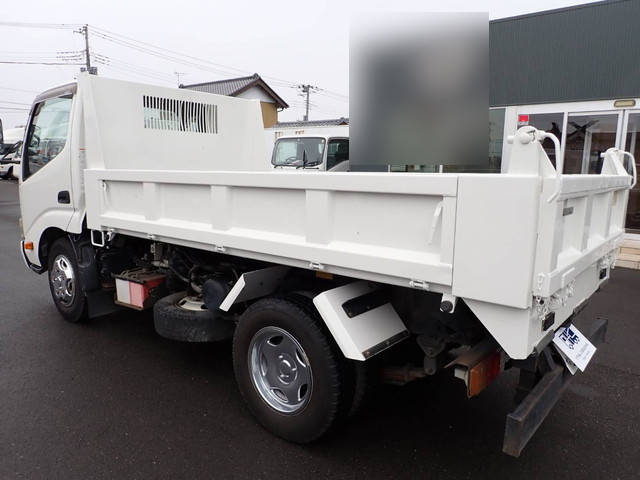 日野デュトロローダーダンプ小型（2t・3t）[写真04]
