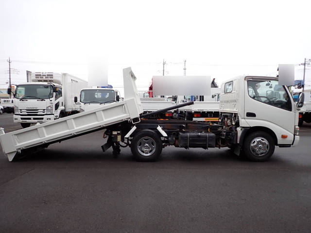 日野デュトロローダーダンプ小型（2t・3t）[写真05]