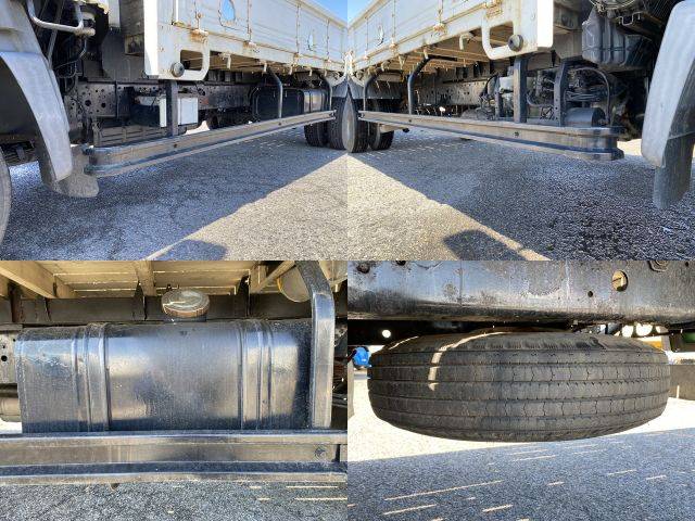 日野レンジャー平ボディ中型（4t）[写真20]