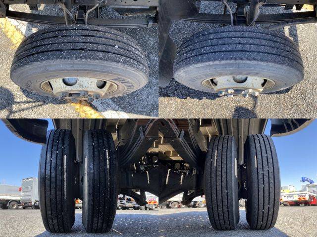 日野レンジャー平ボディ中型（4t）[写真21]