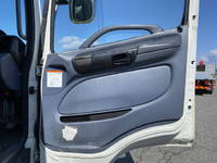 日野レンジャー平ボディ中型（4t）[写真29]