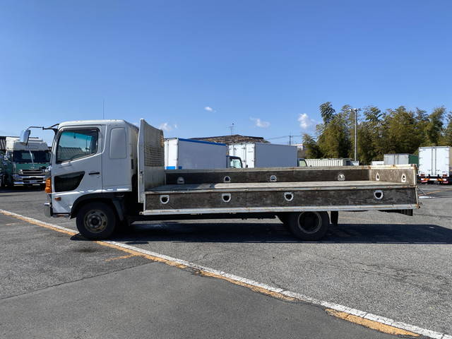 日野レンジャー平ボディ中型（4t）[写真06]