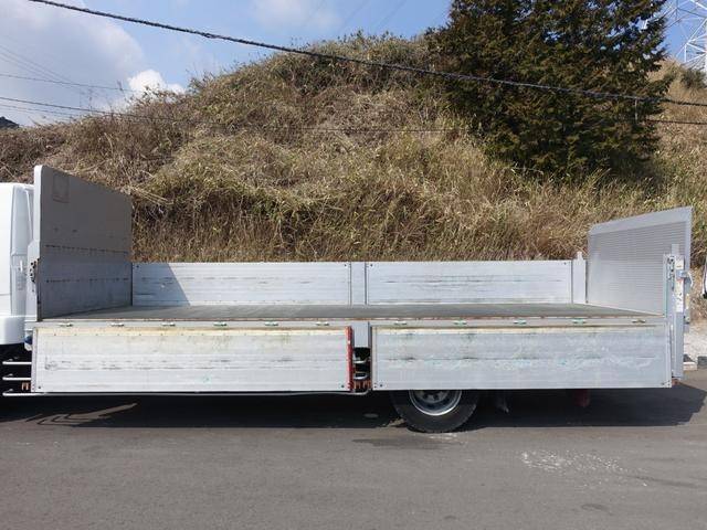 三菱ふそうファイターアルミブロック増トン（6t・8t）[写真12]