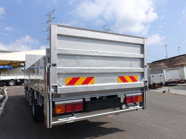 三菱ふそうファイターアルミブロック増トン（6t・8t）[写真02]