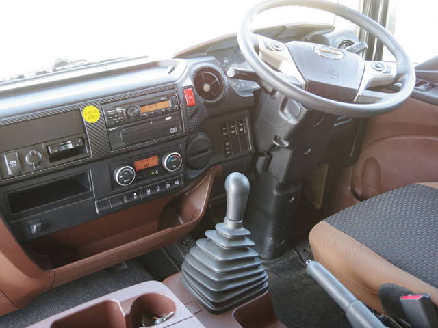 日野レンジャーアルミブロック増トン（6t・8t）[写真24]