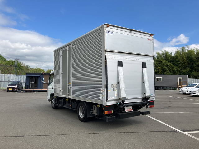 三菱ふそうキャンターアルミバン小型（2t・3t）[写真04]