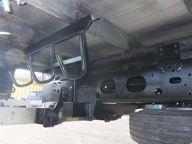 いすゞフォワードクレーン4段増トン（6t・8t）[写真18]