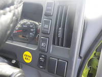 いすゞフォワードクレーン4段増トン（6t・8t）[写真31]