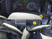 いすゞフォワードクレーン4段増トン（6t・8t）[写真32]