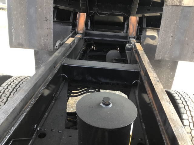 三菱ふそうスーパーグレート深ダンプ（土砂禁ダンプ）大型（10t）[写真24]