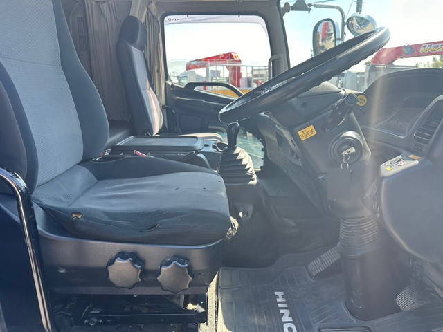 日野レンジャークレーン4段増トン（6t・8t）[写真21]