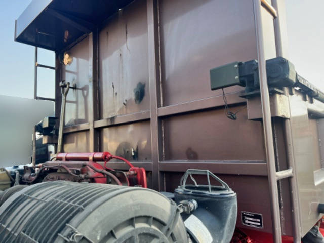 UDトラックスビッグサムダンプ大型（10t）[写真14]