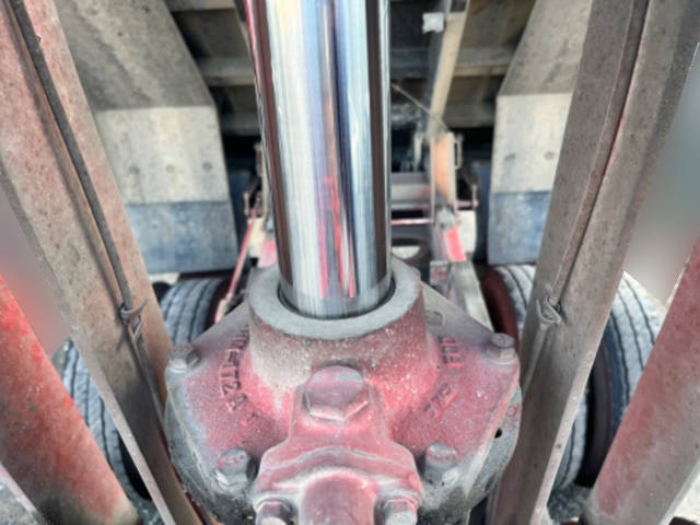 UDトラックスビッグサムダンプ大型（10t）[写真18]