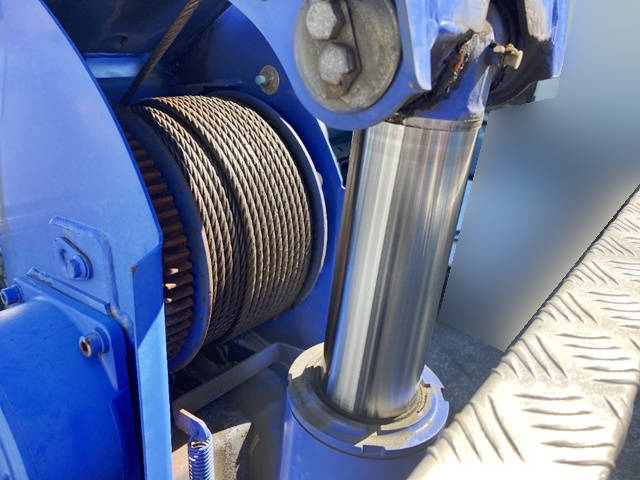 三菱ふそうキャンタークレーン6段小型（2t・3t）[写真11]