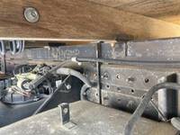 三菱ふそうキャンタークレーン6段小型（2t・3t）[写真23]