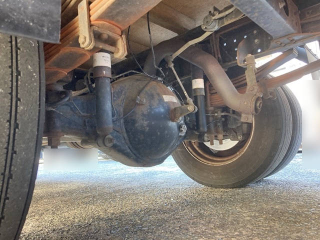 三菱ふそうキャンタークレーン6段小型（2t・3t）[写真26]