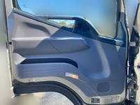 三菱ふそうキャンタークレーン6段小型（2t・3t）[写真30]