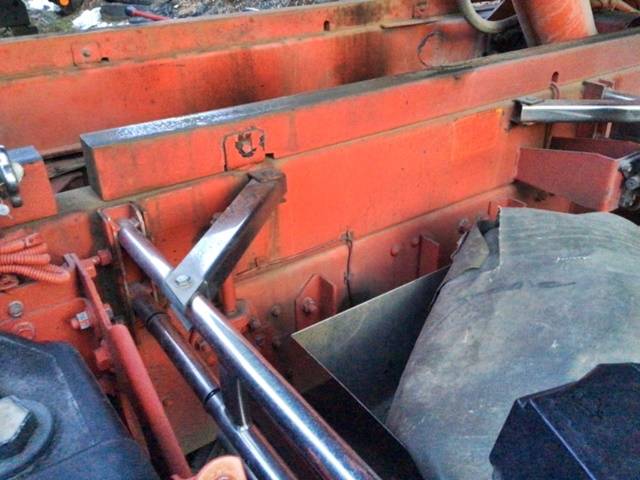 三菱ふそうスーパーグレートダンプ大型（10t）[写真19]