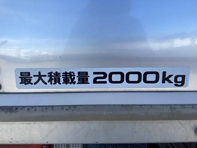 いすゞエルフアルミバン小型（2t・3t）[写真17]