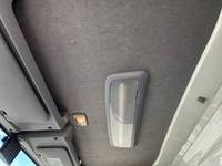 いすゞエルフアルミバン小型（2t・3t）[写真32]