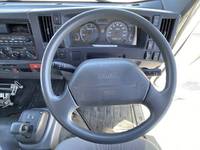 いすゞエルフアルミバン小型（2t・3t）[写真36]