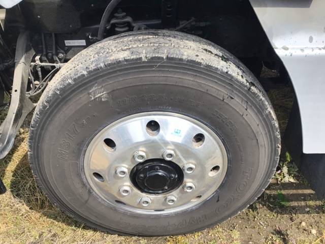 三菱ふそうスーパーグレートアルミブロック大型（10t）[写真11]