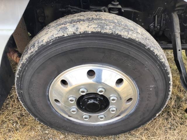 三菱ふそうスーパーグレートアルミブロック大型（10t）[写真12]