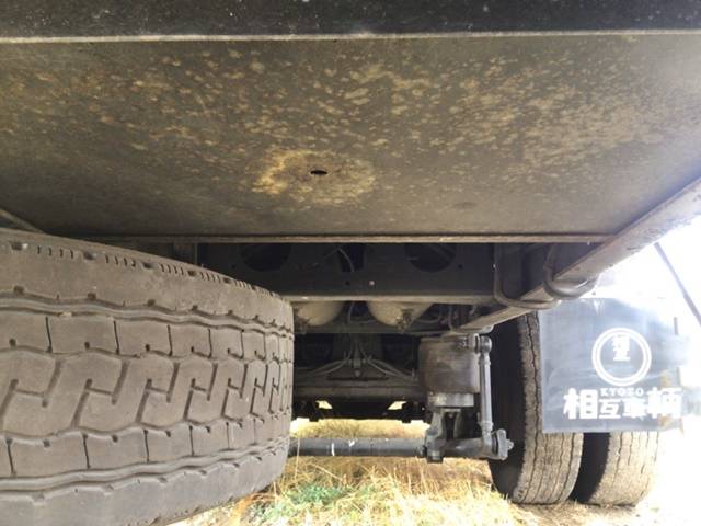 三菱ふそうスーパーグレートアルミブロック大型（10t）[写真23]