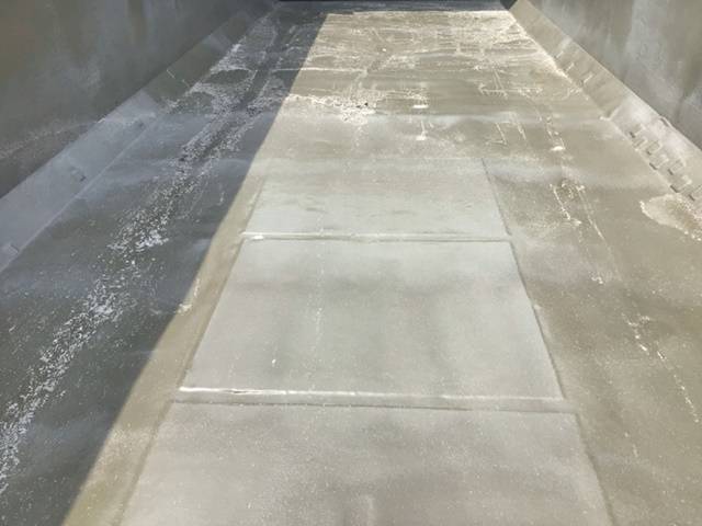 三菱ふそうスーパーグレート深ダンプ（土砂禁ダンプ）大型（10t）[写真13]