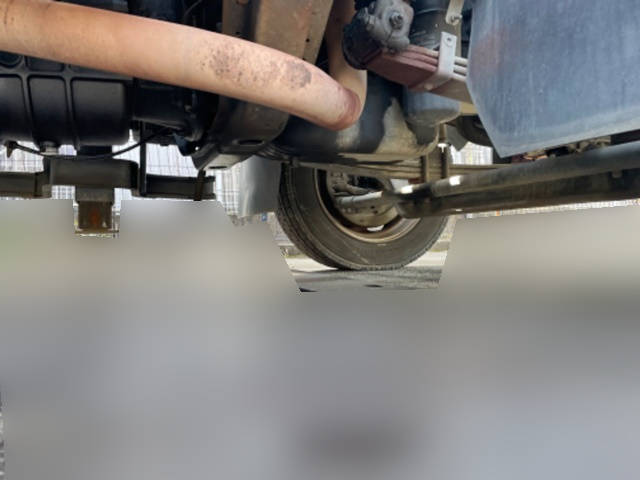 UDトラックスコンドルクレーン4段増トン（6t・8t）[写真23]