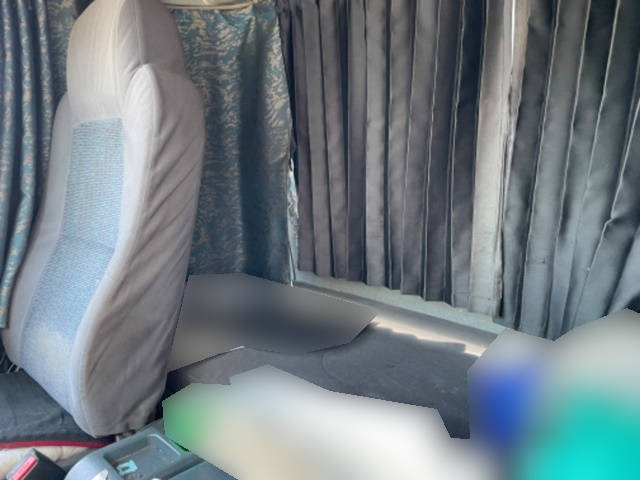 UDトラックスコンドルクレーン4段増トン（6t・8t）[写真31]