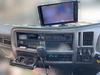 UDトラックスコンドルクレーン4段増トン（6t・8t）[写真36]