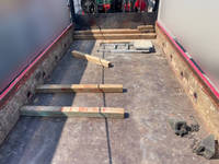 UDトラックスコンドルクレーン4段増トン（6t・8t）[写真08]