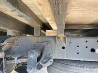 いすゞエルフ平ボディ小型（2t・3t）[写真12]