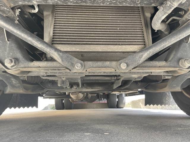 いすゞエルフ平ボディ小型（2t・3t）[写真18]