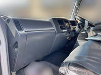 いすゞエルフ平ボディ小型（2t・3t）[写真23]