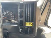 いすゞエルフ平ボディ小型（2t・3t）[写真27]