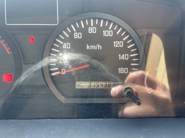 いすゞエルフ平ボディ小型（2t・3t）[写真31]