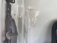 いすゞエルフ平ボディ小型（2t・3t）[写真32]