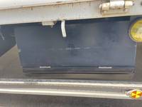 いすゞエルフ平ボディ小型（2t・3t）[写真06]