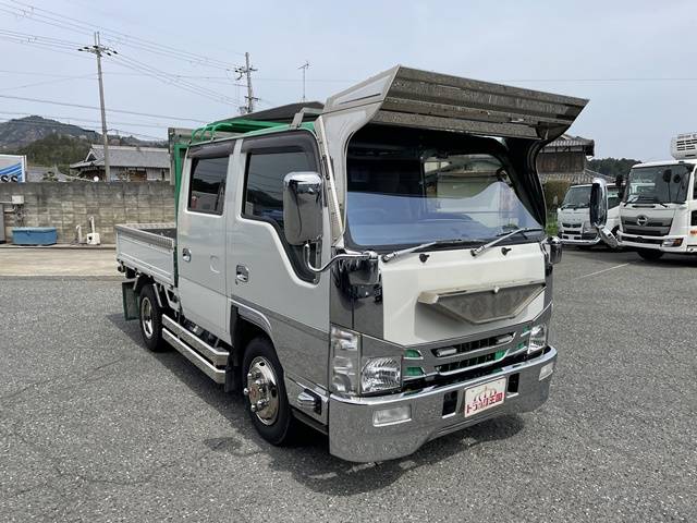 いすゞエルフダブルキャブ（Wキャブ）小型（2t・3t）[写真03]