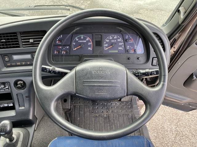 いすゞギガコンテナ専用車大型（10t）[写真36]