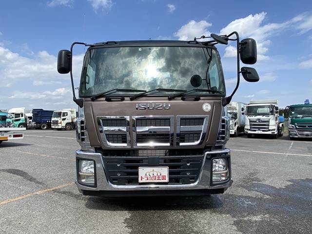 いすゞギガコンテナ専用車大型（10t）[写真07]