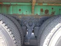UDトラックスクオンバルク車（粉粒体運搬車）大型（10t）[写真17]