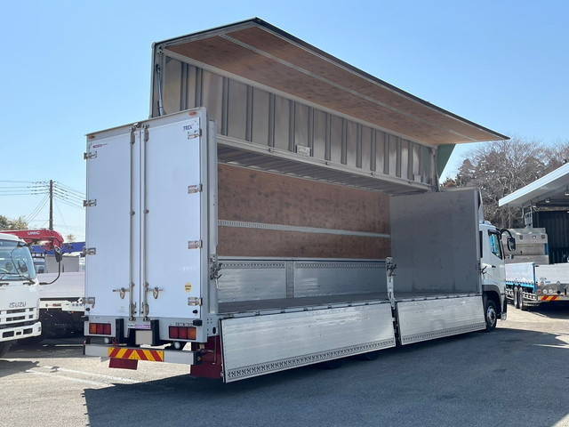 三菱ふそうスーパーグレートアルミウイング大型（10t）[写真15]