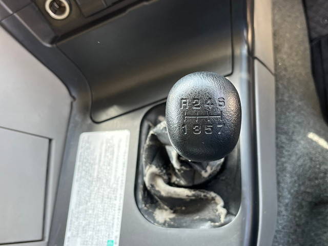 三菱ふそうスーパーグレートアルミウイング大型（10t）[写真28]