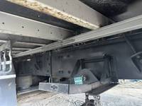 三菱ふそうスーパーグレートアルミウイング大型（10t）[写真38]