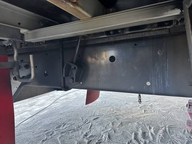 三菱ふそうスーパーグレートアルミウイング大型（10t）[写真39]